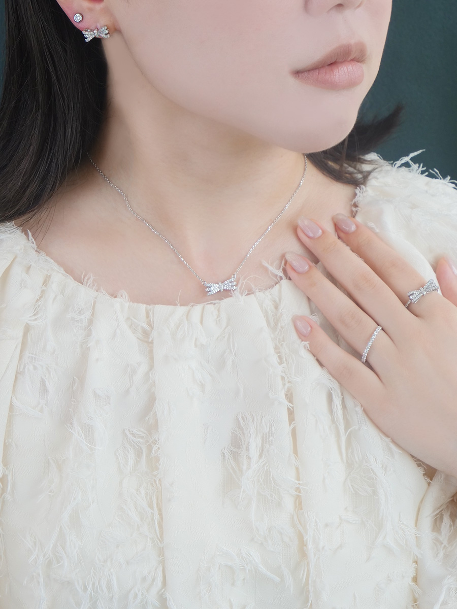 Pave Ribbon Elegance